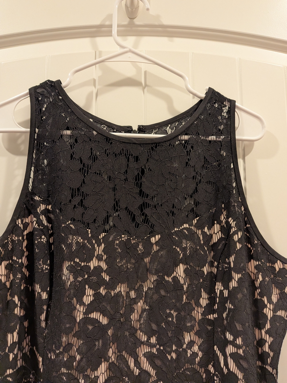 White House Black Market Black Lace Midi Dress - Picture 3 of 8